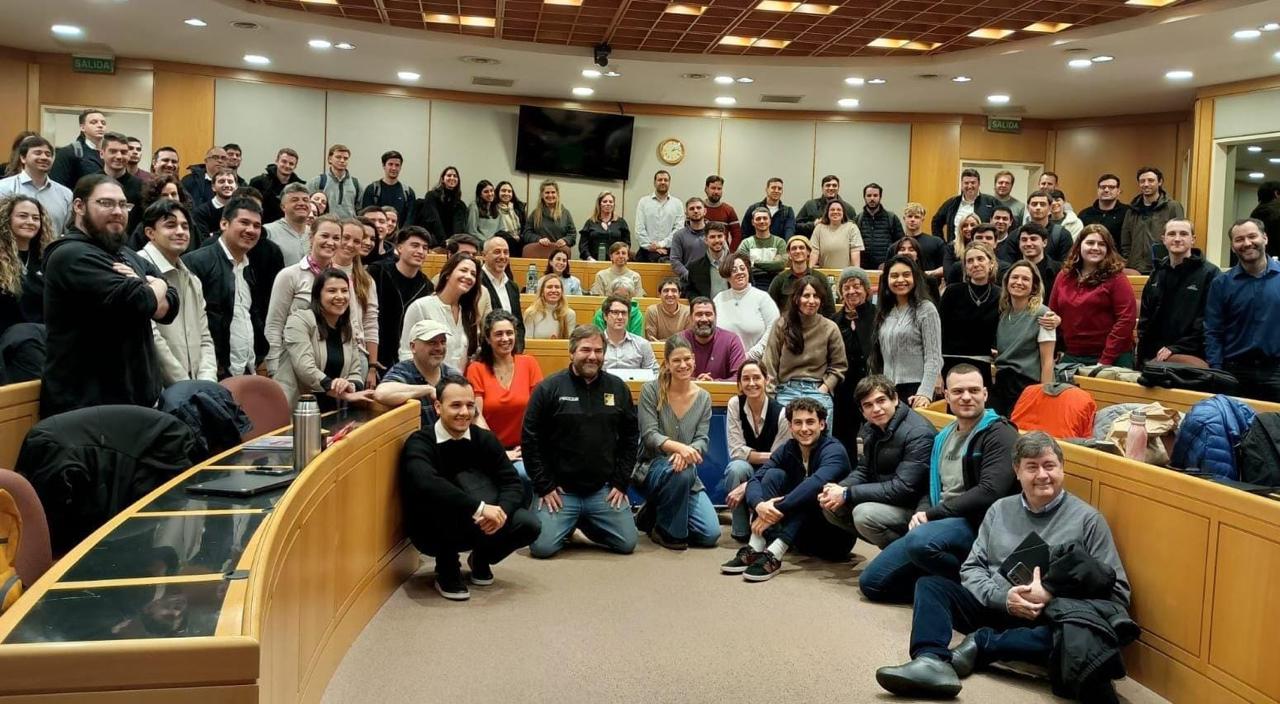 NAVES · IAE Business School